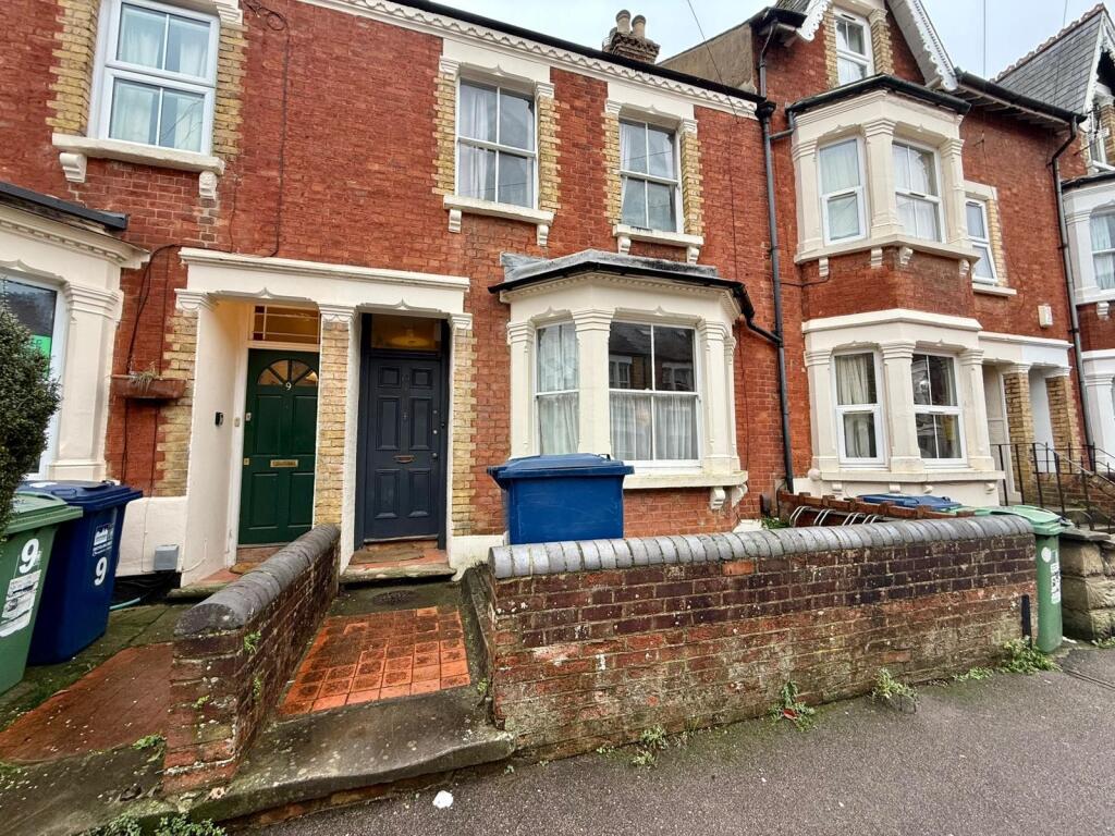 Main image of property: REGENT STREET, OXFORD