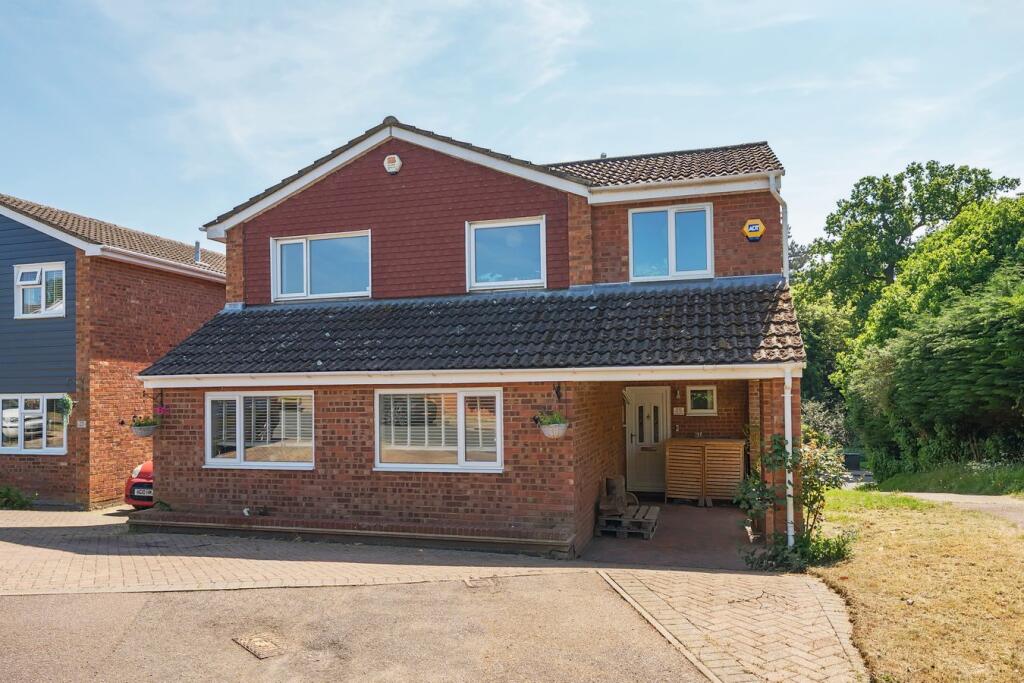 Main image of property: Kingfisher Road, Flitwick, MK45