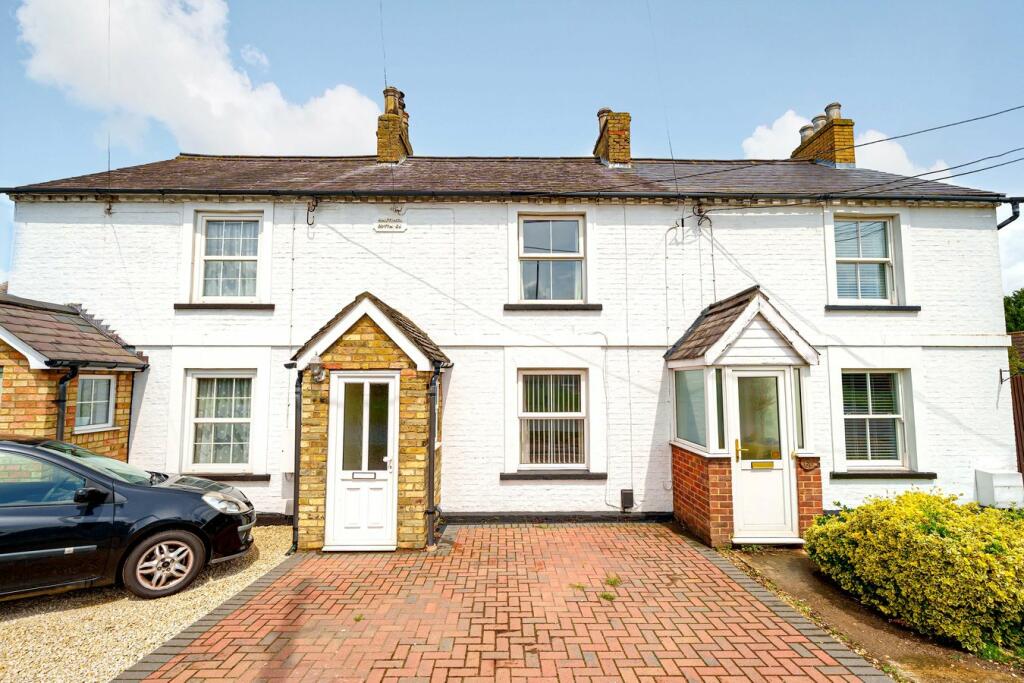 3 bedroom terraced house for sale in Steppingley Road, Flitwick, MK45