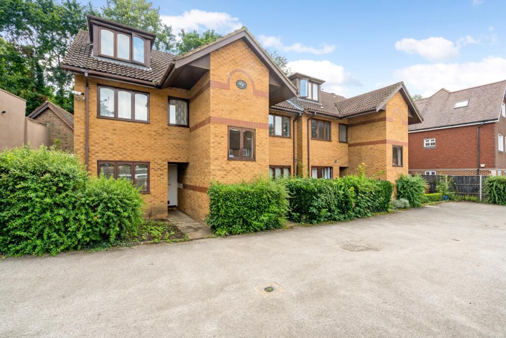 Main image of property: Holmesdale Road Reigate RH2