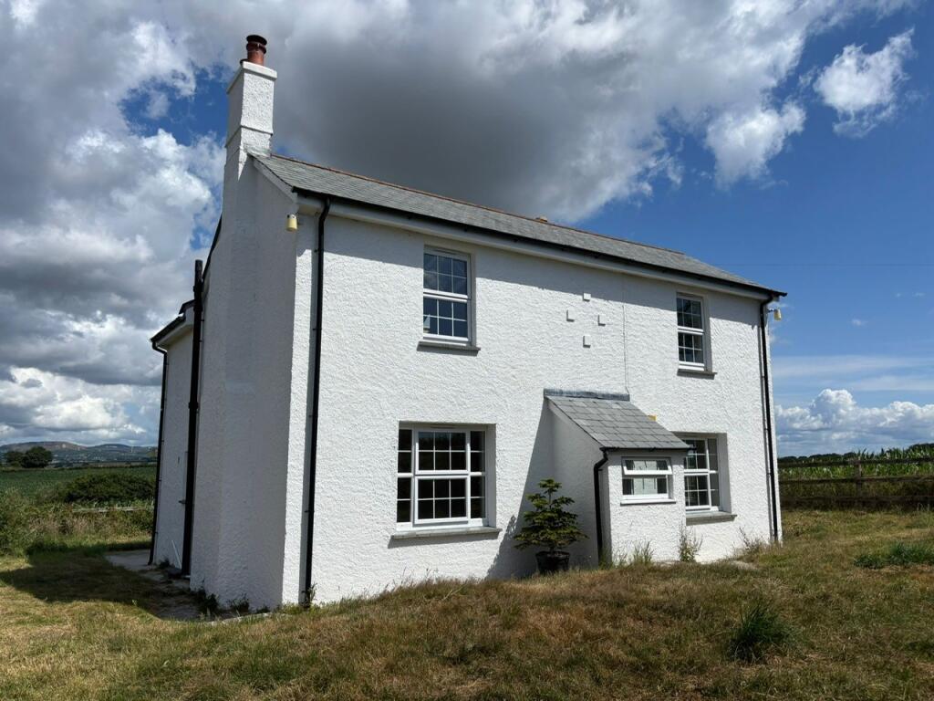 Main image of property: Lanuah Farm, St Ewe