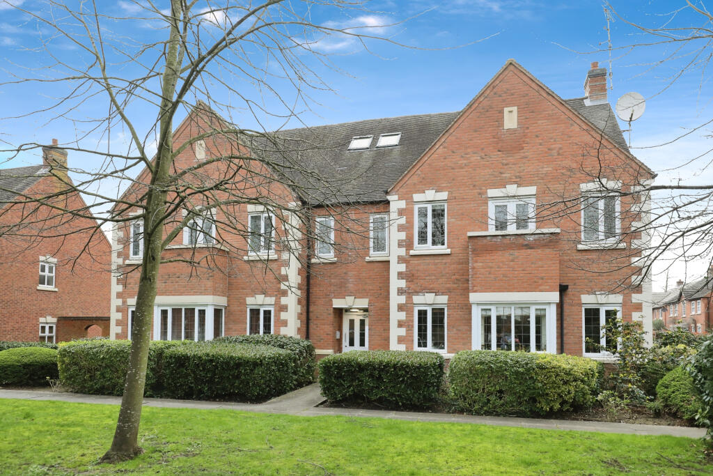 Main image of property: Coopers Close, Stratford Upon-Avon