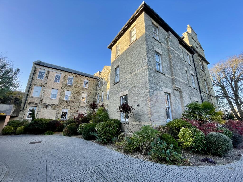 Main image of property: Truro