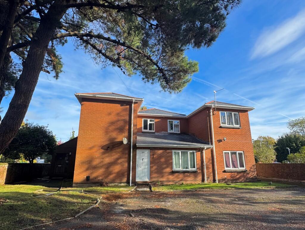 Main image of property: Portsmouth Road, Woolston