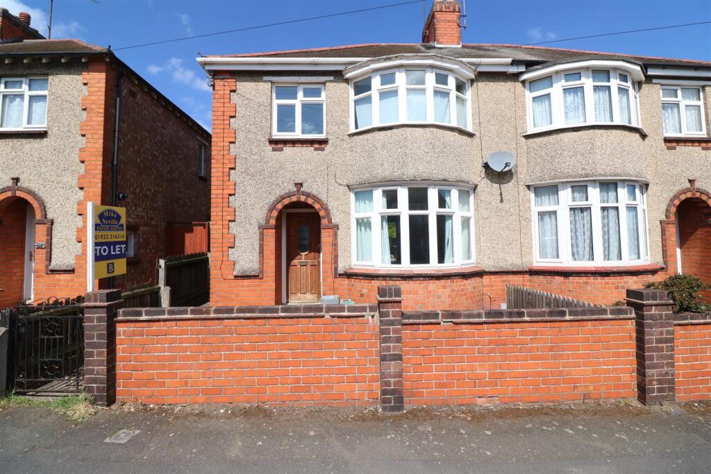 Main image of property: Park Avenue, Rushden, NN10 9NP