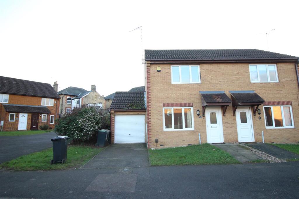 Main image of property: Titty Ho, Raunds, Wellingborough
