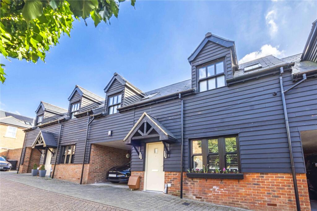 Main image of property: Kingsland Road, Boxmoor, Hemel Hempstead, Hertfordshire, HP1