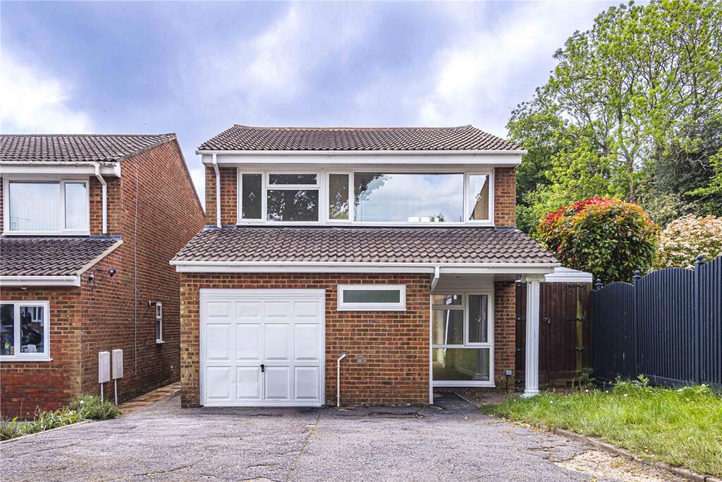 Main image of property: Latimer Close, Woodhall Farm, Hemel Hempstead, Hertfordshire, HP2