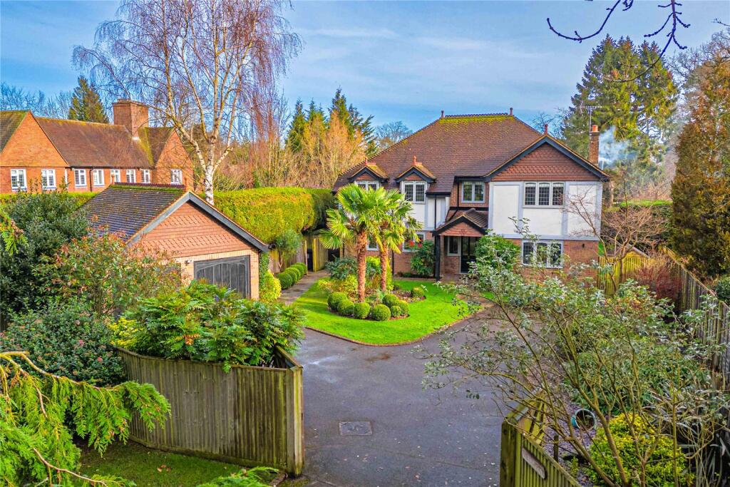 Main image of property: Sheethanger Lane, Felden, Hemel Hempstead, Hertfordshire, HP3