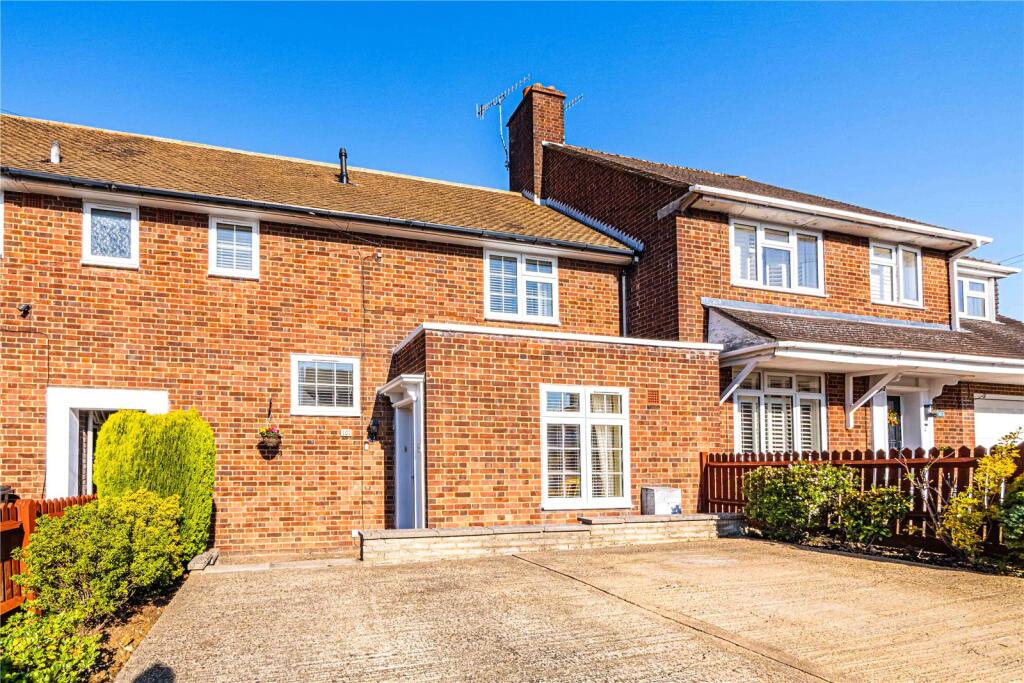 Main image of property: Hobbs Hill Road, Nash Mills, Hemel Hempstead, Hertfordshire, HP3