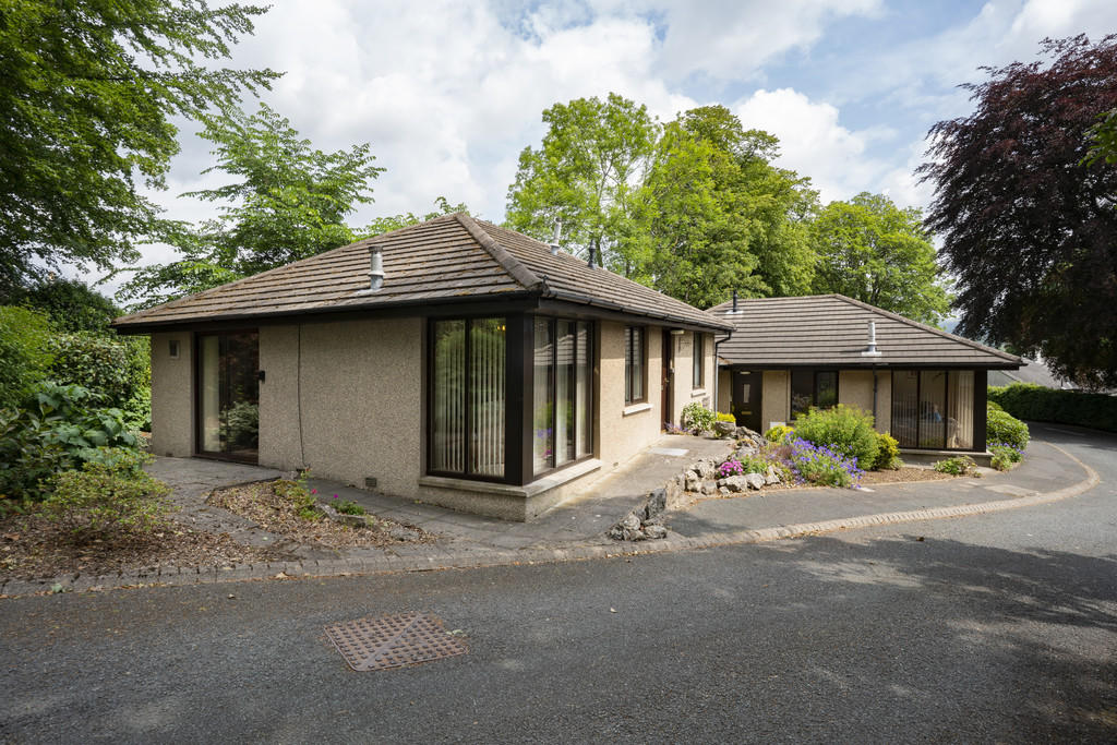 2 bedroom detached bungalow for sale in 5 Stonecross Gardens, Kendal, LA9