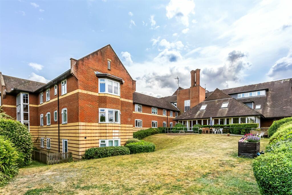 2 bedroom retirement property for sale in Canterbury Court, Station