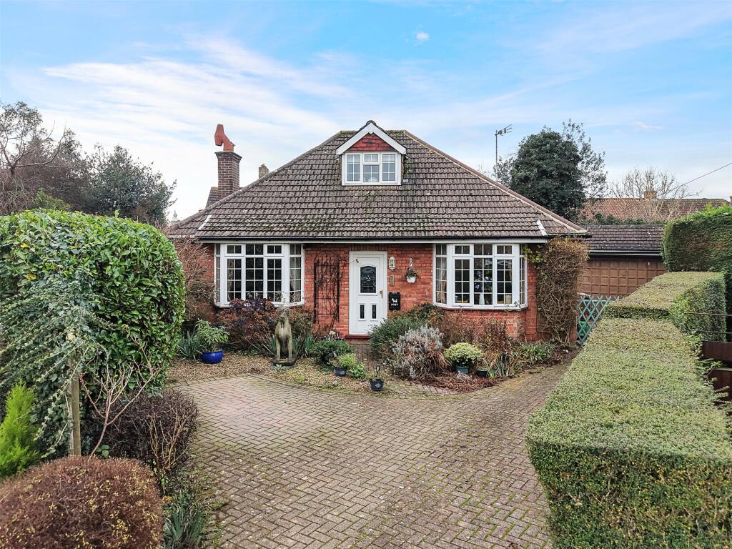 Main image of property: Josephine Close, Lower Kingswood, Tadworth, Surrey, KT20