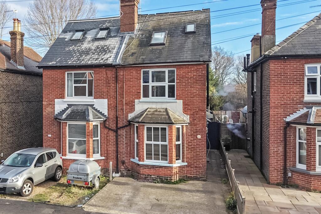 Main image of property: Lumley Road, Horley, Surrey, RH6