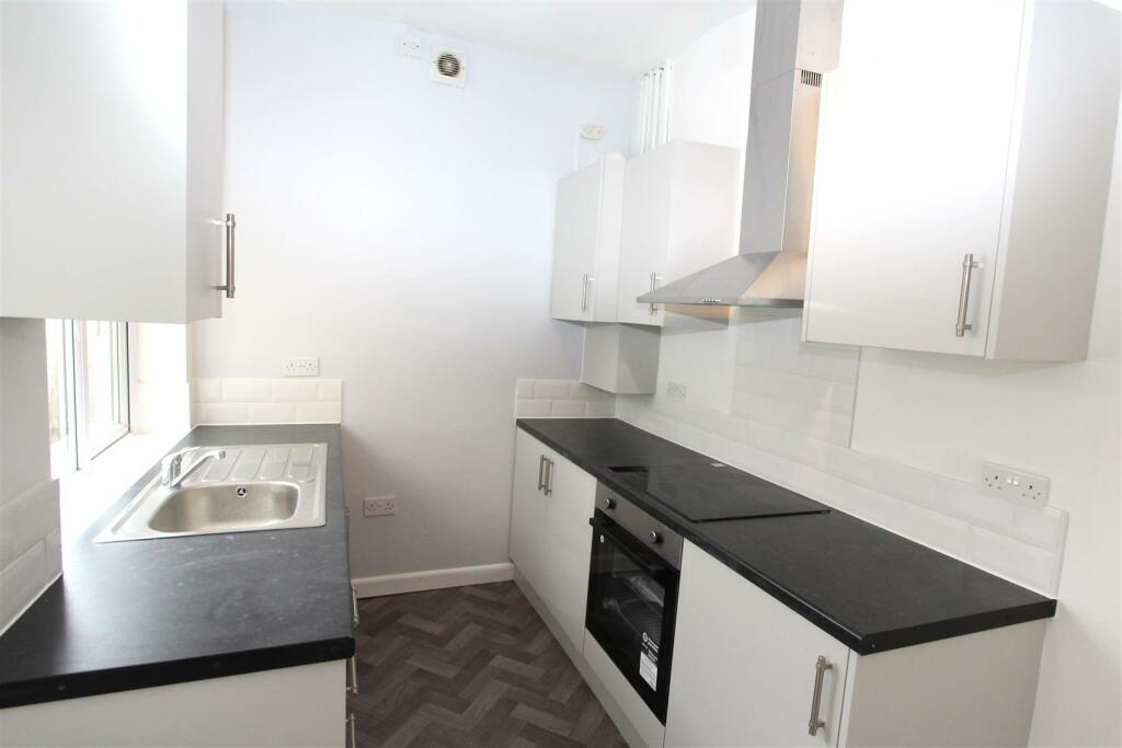 2 bedroom terraced house for sale in Mercer Street, Burtonwood, WA5