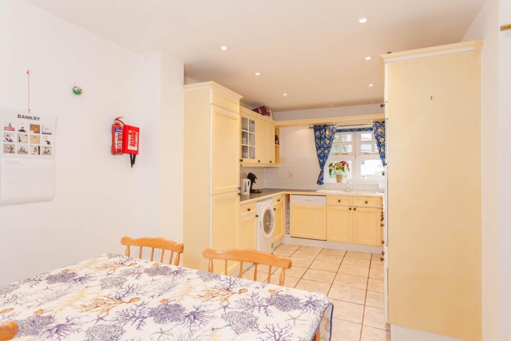 Main image of property: Harpes Road, Summertown
