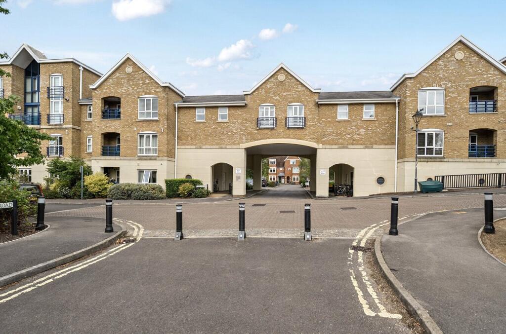 Main image of property: Complins Close, Oxford, OX2