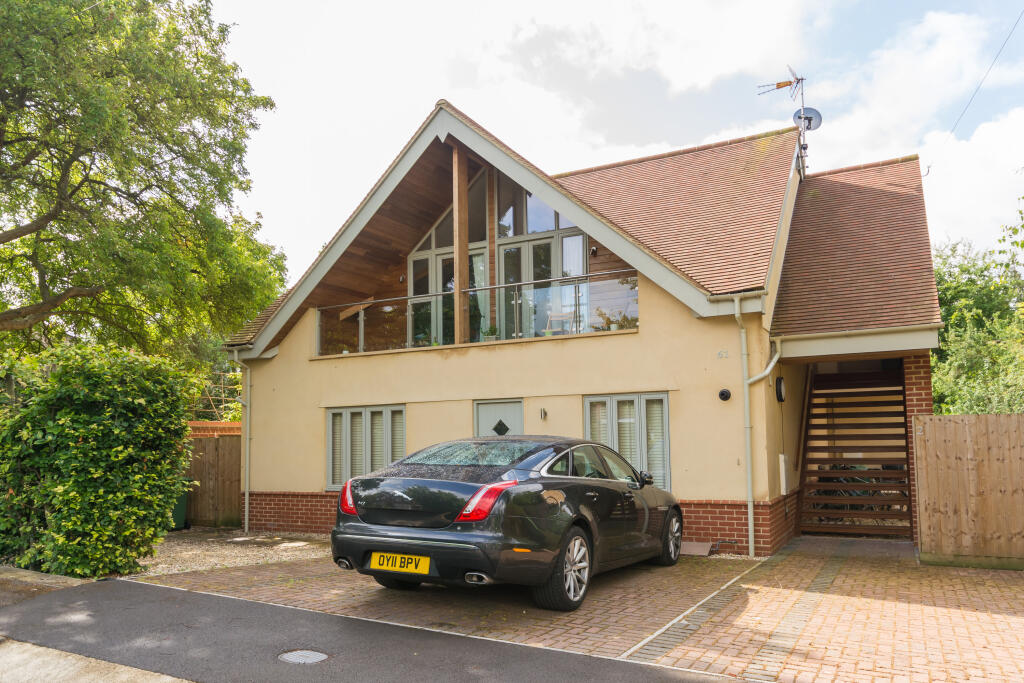 Main image of property: Linkside Avenue, Oxford, OX2