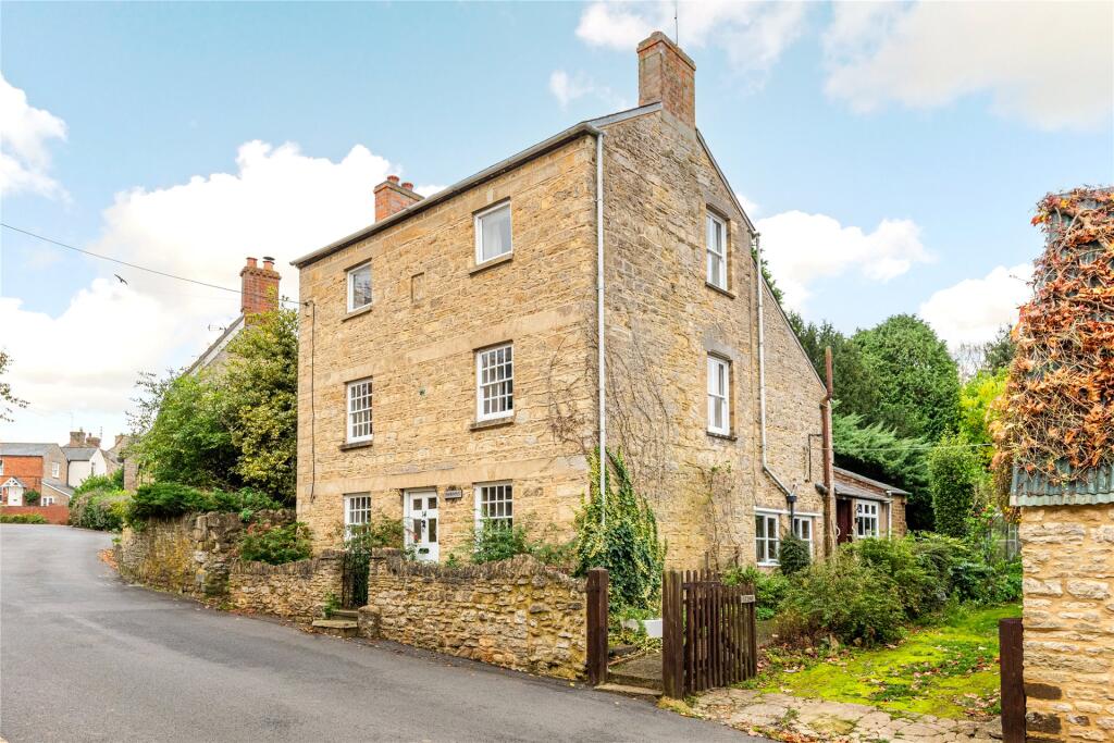 Main image of property: Bedford Road, Denton, Northamptonshire, NN7
