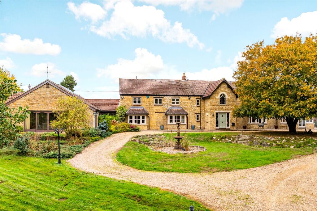 Main image of property: Petsoe End, Emberton, Buckinghamshire, MK46