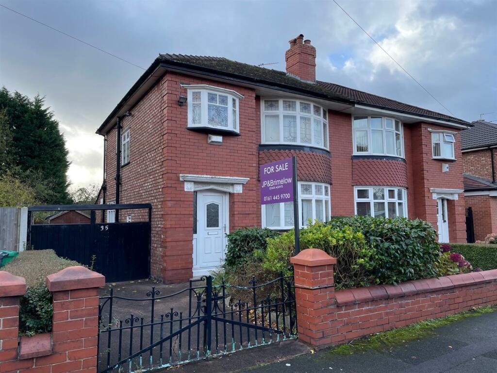 3 bedroom semidetached house for sale in Whitebrook Road, Fallowfield, M14