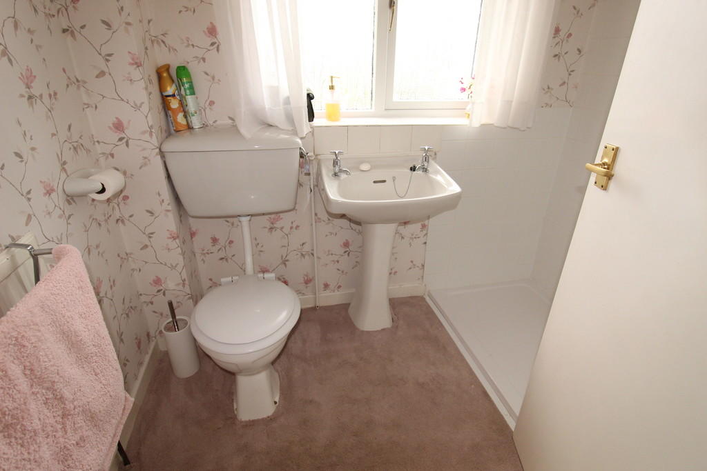 3 bedroom semidetached house for sale in Northfield Close, Gamlingay, SG19