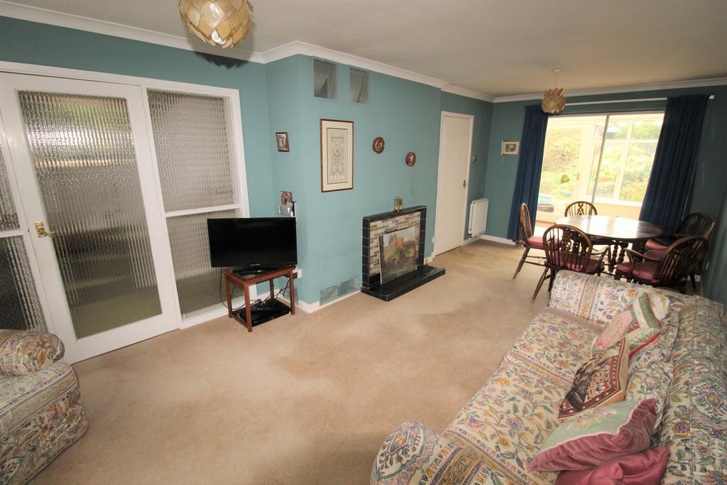 3 bedroom semidetached house for sale in Northfield Close, Gamlingay, SG19