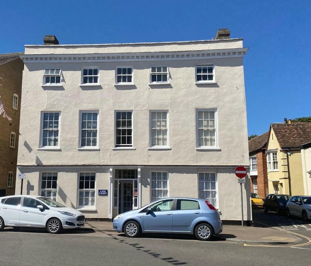 2 bedroom ground floor flat for sale in Lion Court, Potton, SG19