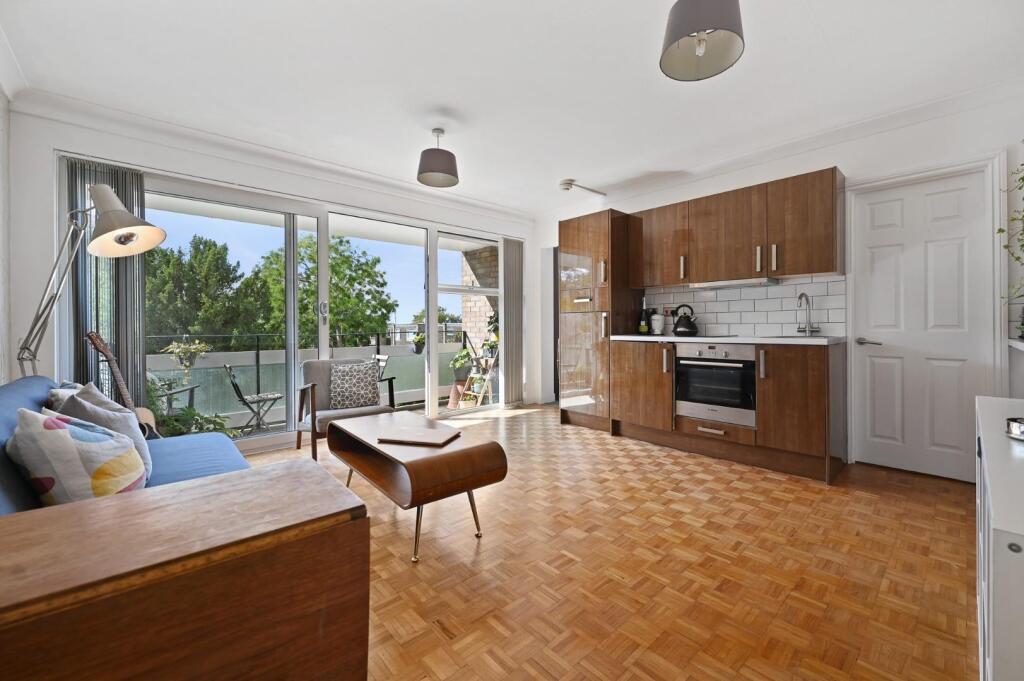 Main image of property: Malvern Way, Ealing