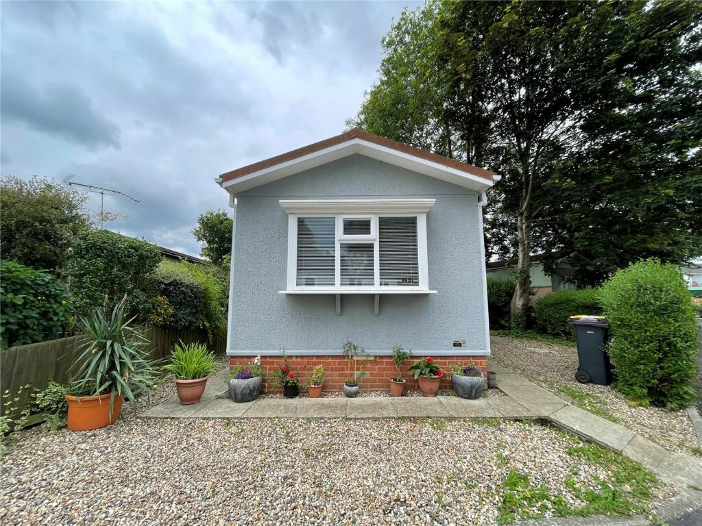 1 bedroom park home for sale in Crouch Park, Pooles Lane, Hullbridge