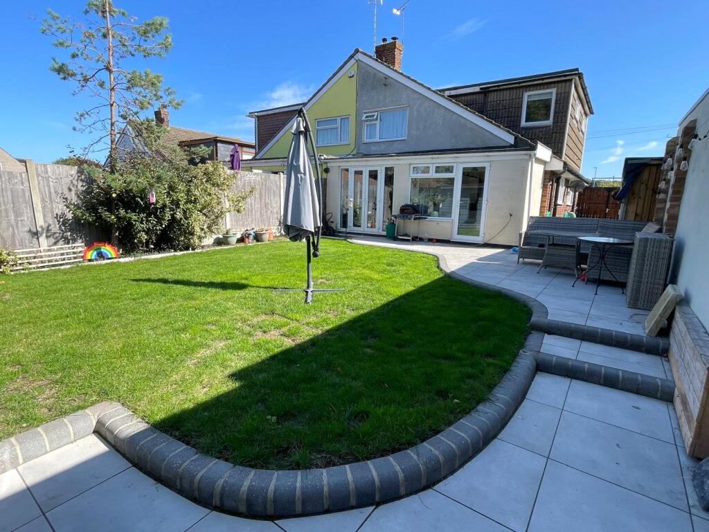 Main image of property: Exmouth Drive, Rayleigh, Essex, SS6