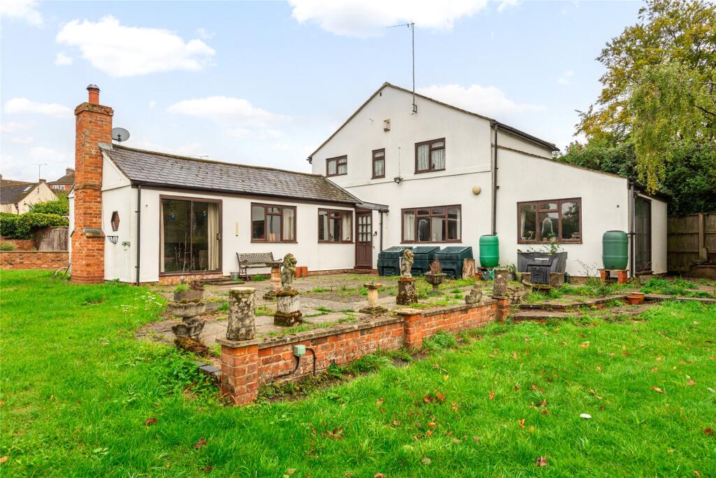 Main image of property: Union Street, Newport Pagnell, Buckinghamshire, MK16