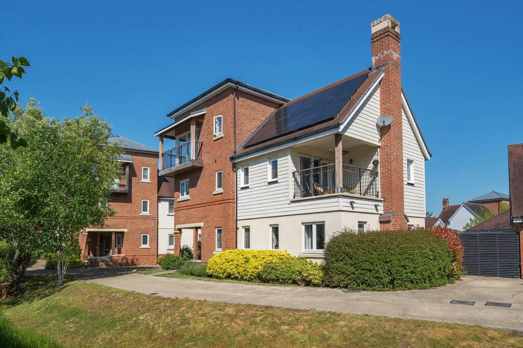 Main image of property: Pennyroyal, Fleet, GU51