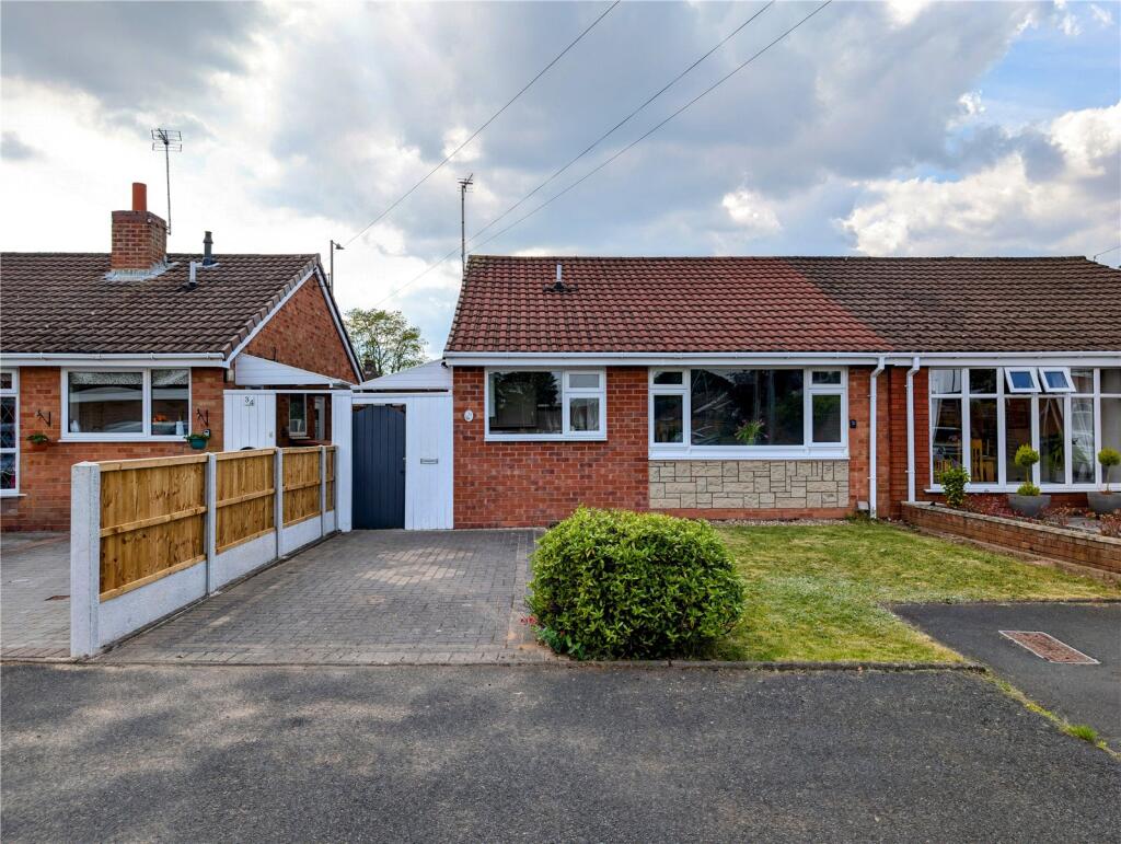 Main image of property: The Deansway, Kidderminster, Worcestershire, DY10