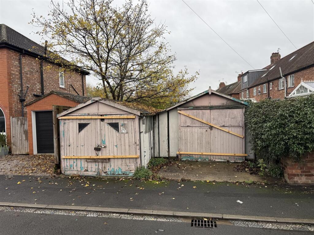 Main image of property: Huntington Road, York