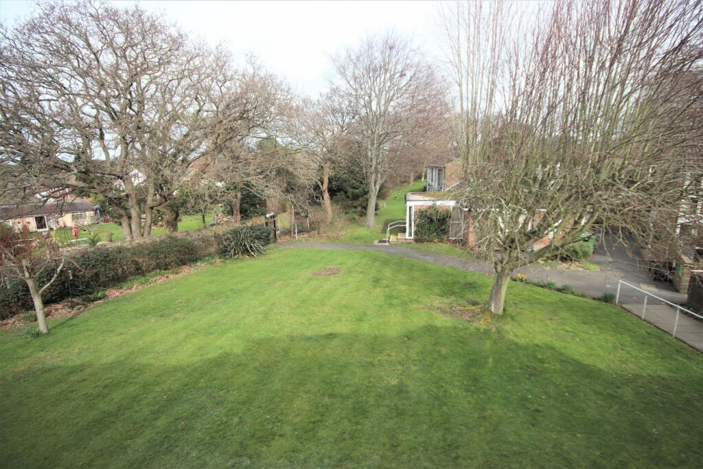 1 bedroom retirement property for sale in Sackville Court, Hastings Road, Bexhill on Sea, TN40
