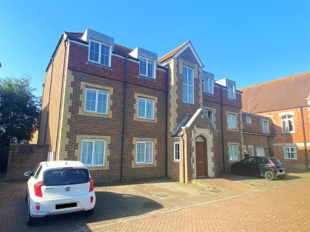 Main image of property: Cantelupe Road, Bexhill-On-Sea