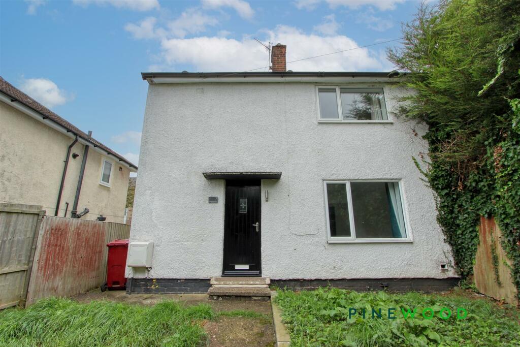 3 bedroom end of terrace house for rent in Harvey Court, Bolsover