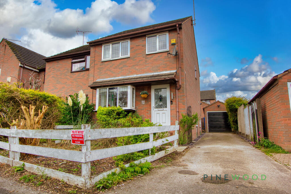 Main image of property: Ringer Lane, Clowne, Chesterfield, S43