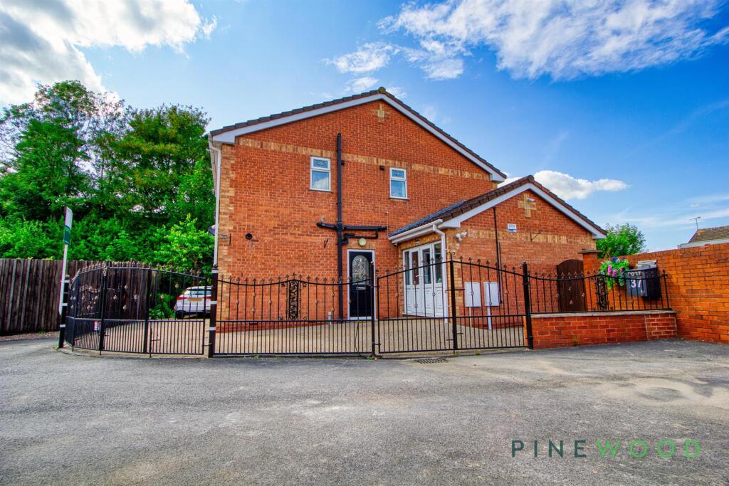 Main image of property: Station Road, Clowne, Chesterfield