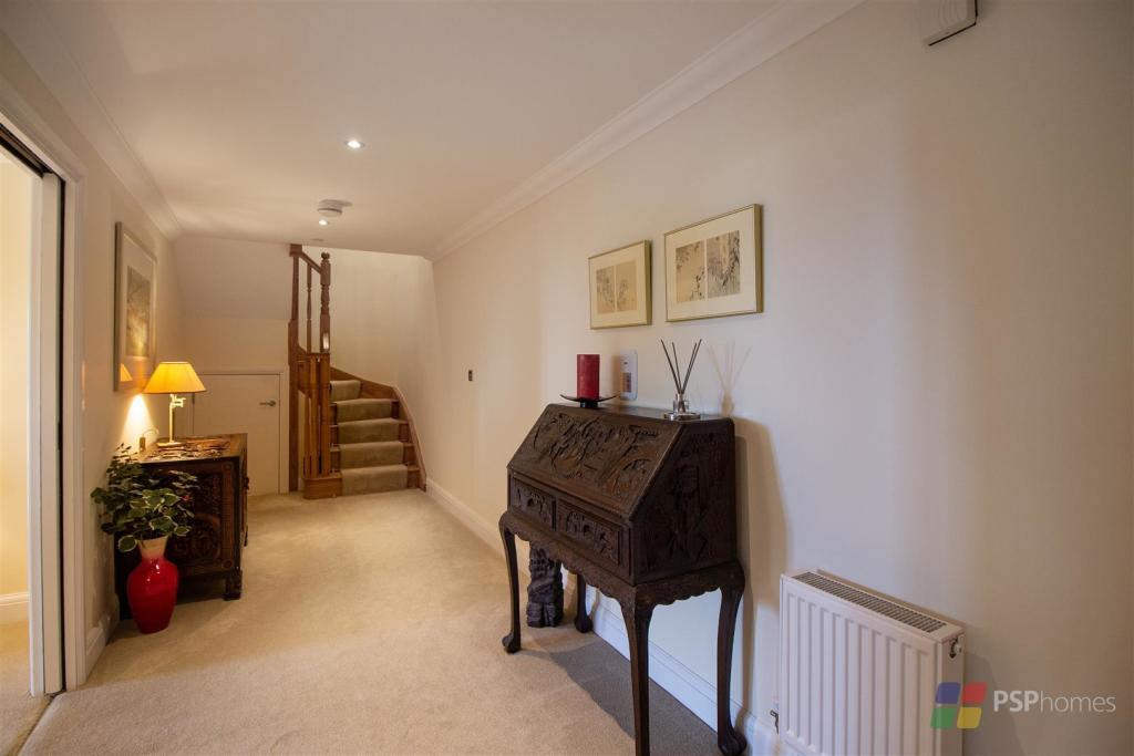 2 bedroom retirement property for sale in THE BEST RETIREMENT FLAT IN