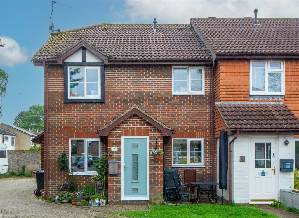 1 bedroom end of terrace house for sale in East Wick, Lindfield, RH16