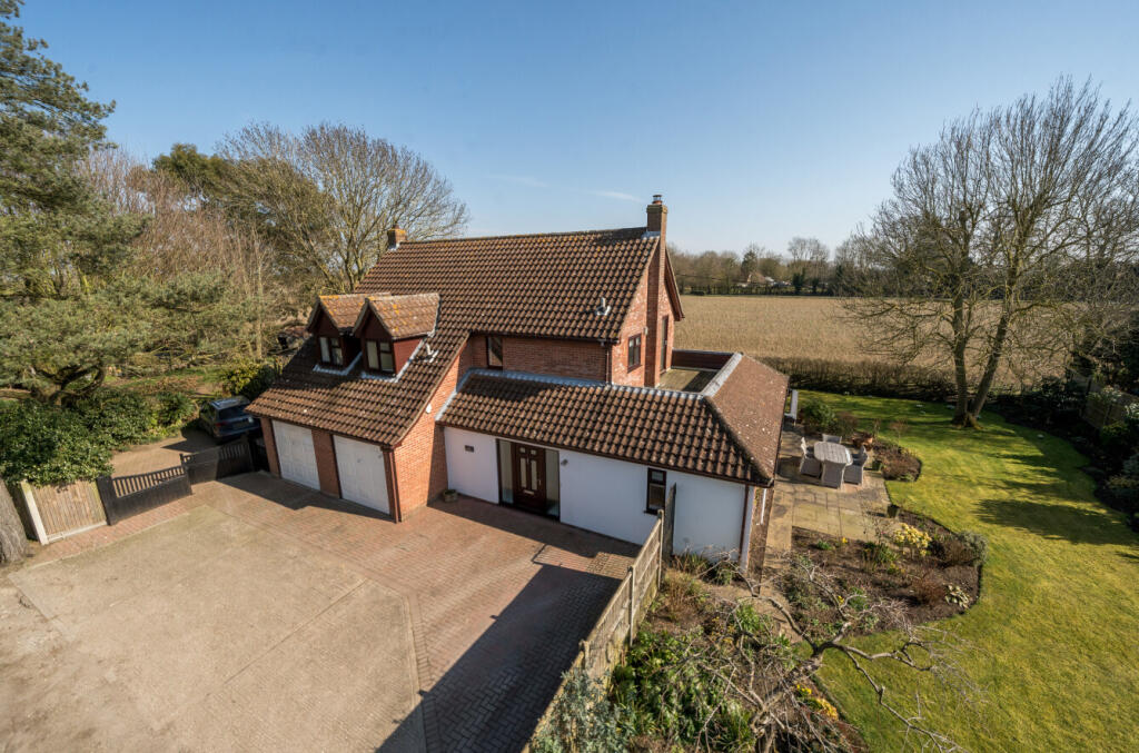 Main image of property: Middlewood Green, Stowmarket, Suffolk, IP14