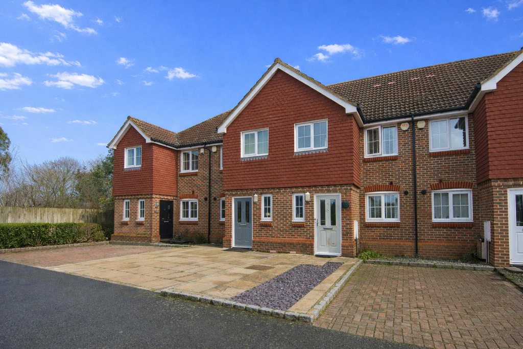 Main image of property: Kingswood Close, Ashford