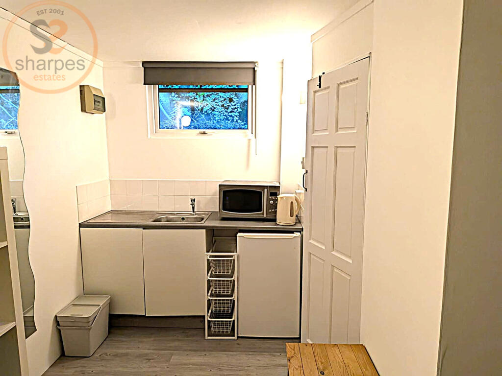 Main image of property: Ducks Walk, Twickenham, Greater London
