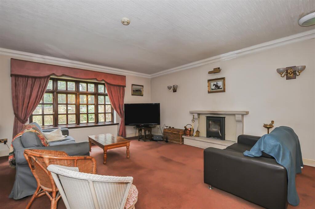 Additional property image - Old Watford Road, Bricket Wood, St. Albans