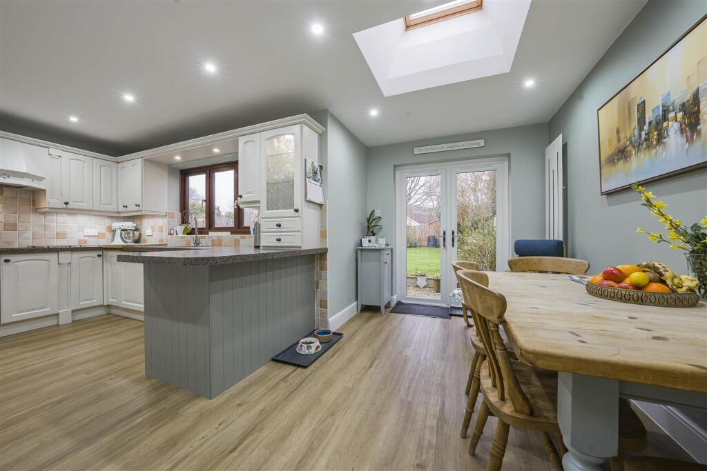 Additional property image - Ashridge Drive, Bricket Wood, St. Albans