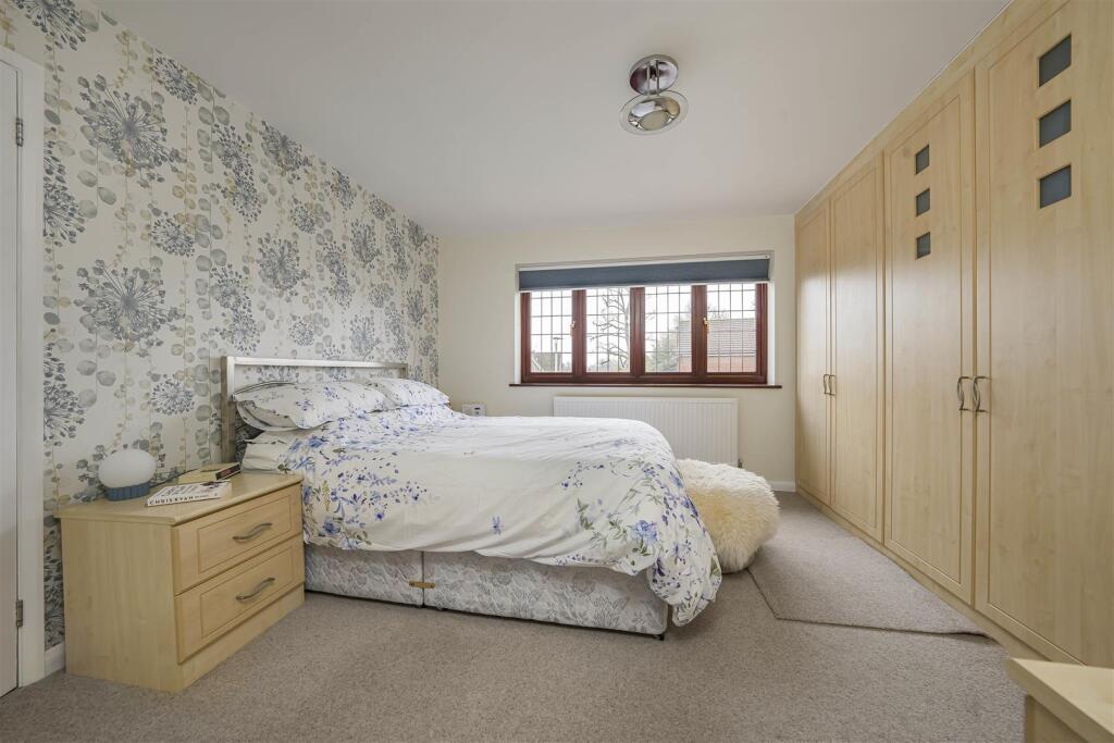 Additional property image - Ashridge Drive, Bricket Wood, St. Albans
