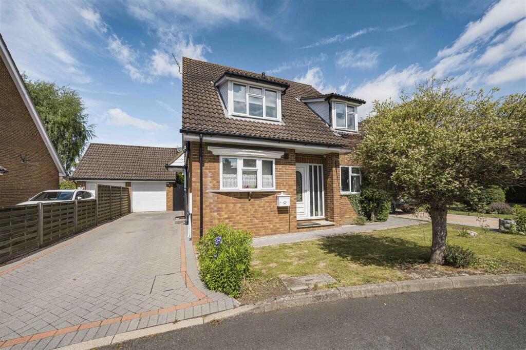 Main image of property: Yule Close, Bricket Wood, St. Albans