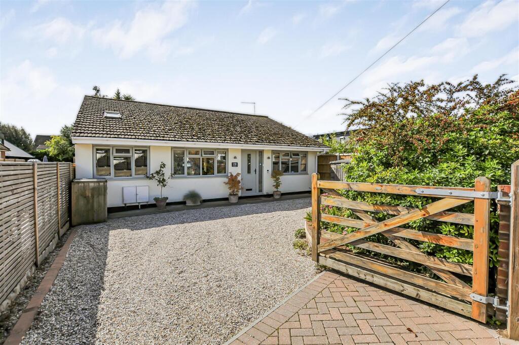 Main image of property: South Riding, Bricket Wood, St. Albans